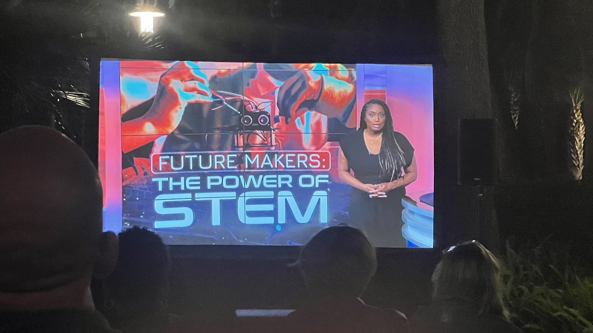 deemartindale's tweet photo. Great conversations and connections @STEMecosystems Thanks to @NEFLSTEM2 for hosting an inspiring event! #STEMeducation https://t.co/n5VvDCMrkb