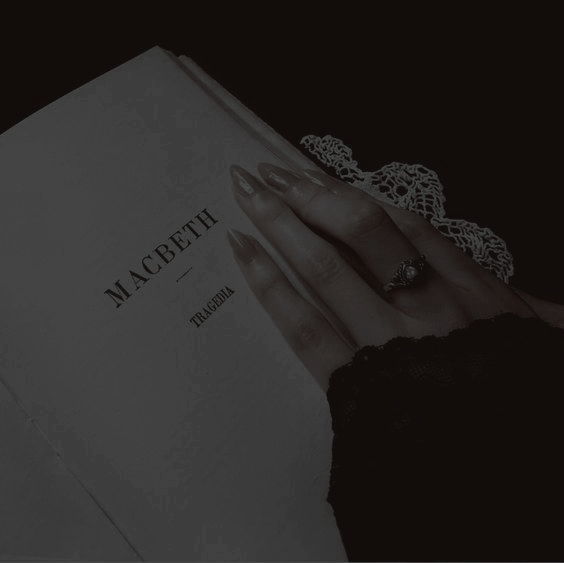 𝓐ndrómeda 𝓑lack. tweet media