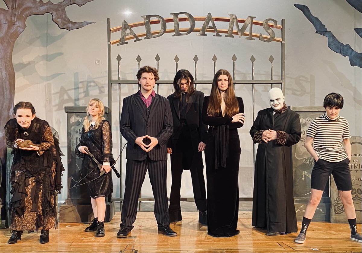Accolades aplenty for @maine_south from the Illinois High School Music Theatre Awards announced by @Broadwaychicago. Students Ava Barruffi and Finley Pullano, teacher Carrie Saurer, the ensemble and the production of The Addams Family were all nominated!  
south.maine207.org/news/broadway-…