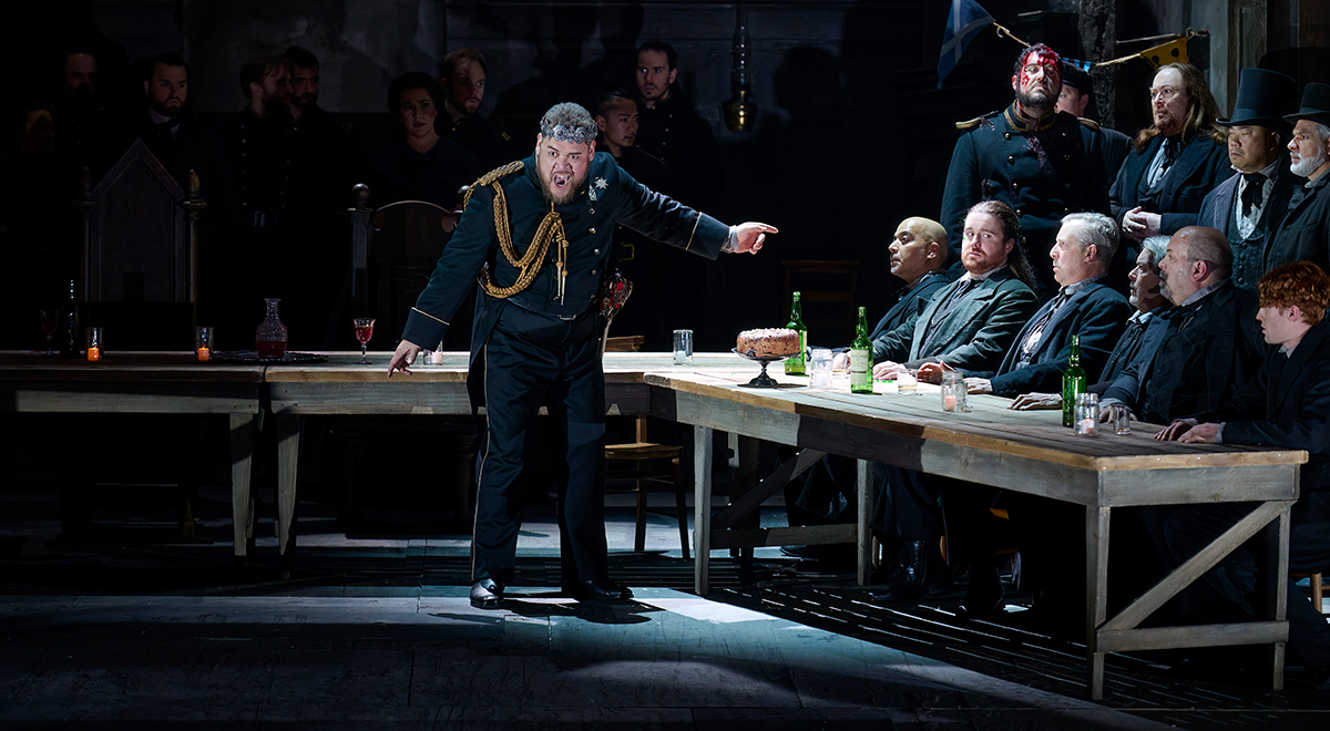 Editor (@editorstagedoor) on Twitter photo The new <a href="/CanadianOpera/">Canadian Opera Company</a> production of Verdi's "Macbeth" is electrifying. Sir David McVicar's insightful direction and Quinn Kelsey's sonorous, complex portrayal of Macbeth combine with thrilling music-making under charismatic conductor <a href="/speranzascapp/">Speranza Scappucci</a>: stage-door.com/3/Reviews/Entr⦠The new <a href="/CanadianOpera/">Canadian Opera Company</a> production of Verdi's "Macbeth" is electrifying. Sir David McVicar's insightful direction and Quinn Kelsey's sonorous, complex portrayal of Macbeth combine with thrilling music-making under charismatic conductor <a href="/speranzascapp/">Speranza Scappucci</a>: stage-door.com/3/Reviews/Entrā¦