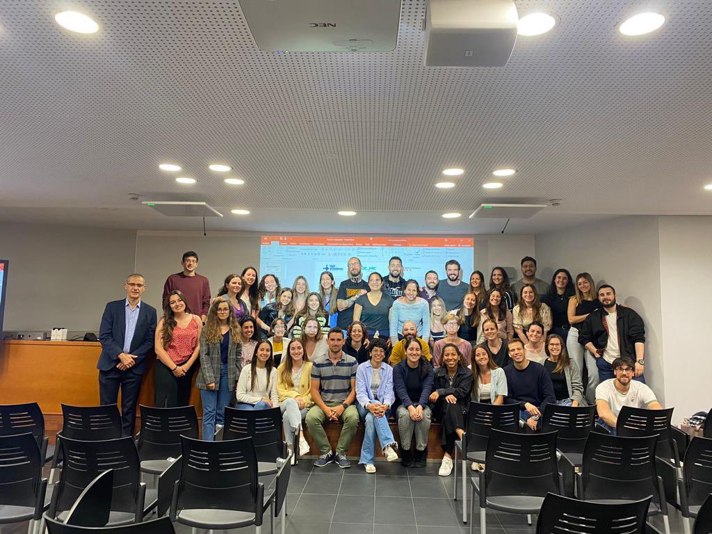 Gran Jornada de Residents de la SOCMIC que hem fet avui a les instal•lacions de l’Acadèmia, amb assistents procedents de la gran majoria d’UCIs de Catalunya!