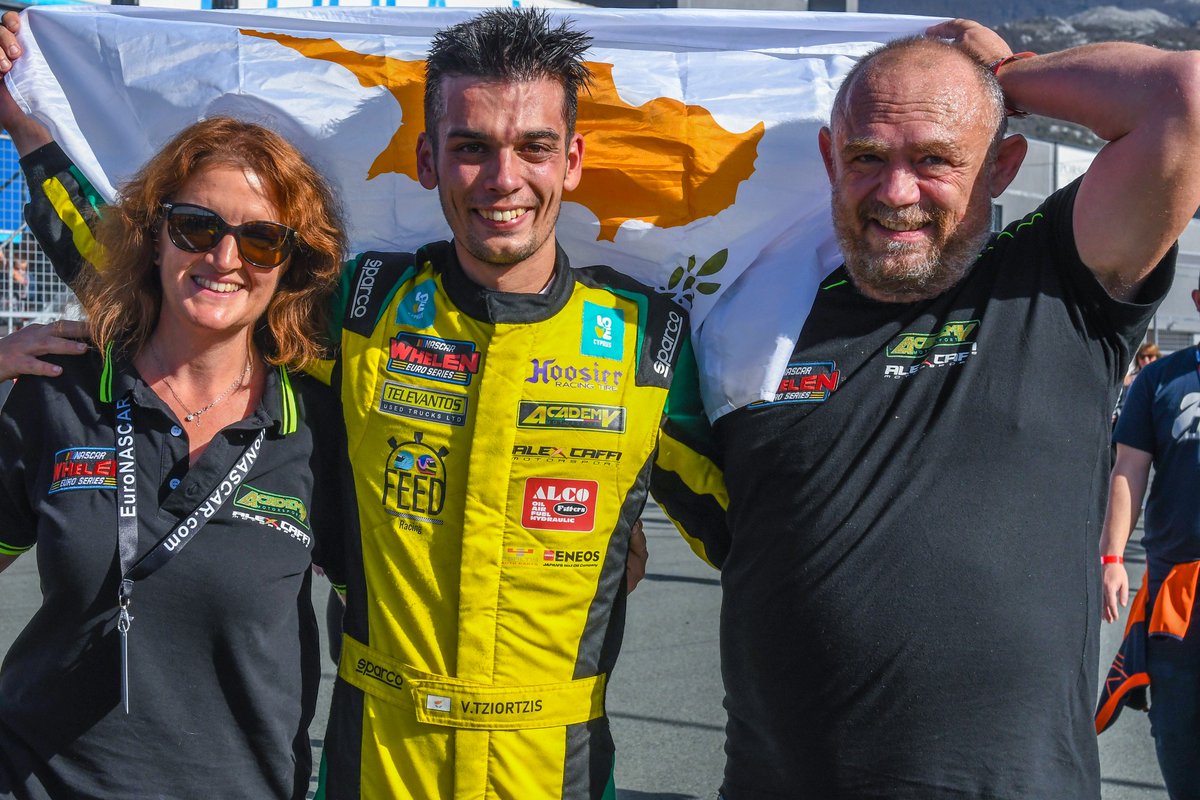 .<a href="/AcademyMotorSp1/">Academy Motorsport</a> is ready to enter the 2023 <a href="/EuroNASCAR/">NASCAR Euro Series</a> season with <a href="/VTziortzis/">Vladimiros Tziortzis</a>, <a href="/AdvaitDeodhar/">AdvaitDeodhar</a>, Federico Monti, and Stefano Bacci expressing their confidence for 2023.

More below 👇

Link: worldofeuronascar.com/2023/05/03/val…

📸 <a href="/EuroNASCAR/">NASCAR Euro Series</a>

#EuroNASCAR #NASCAR #NASCARGPESP