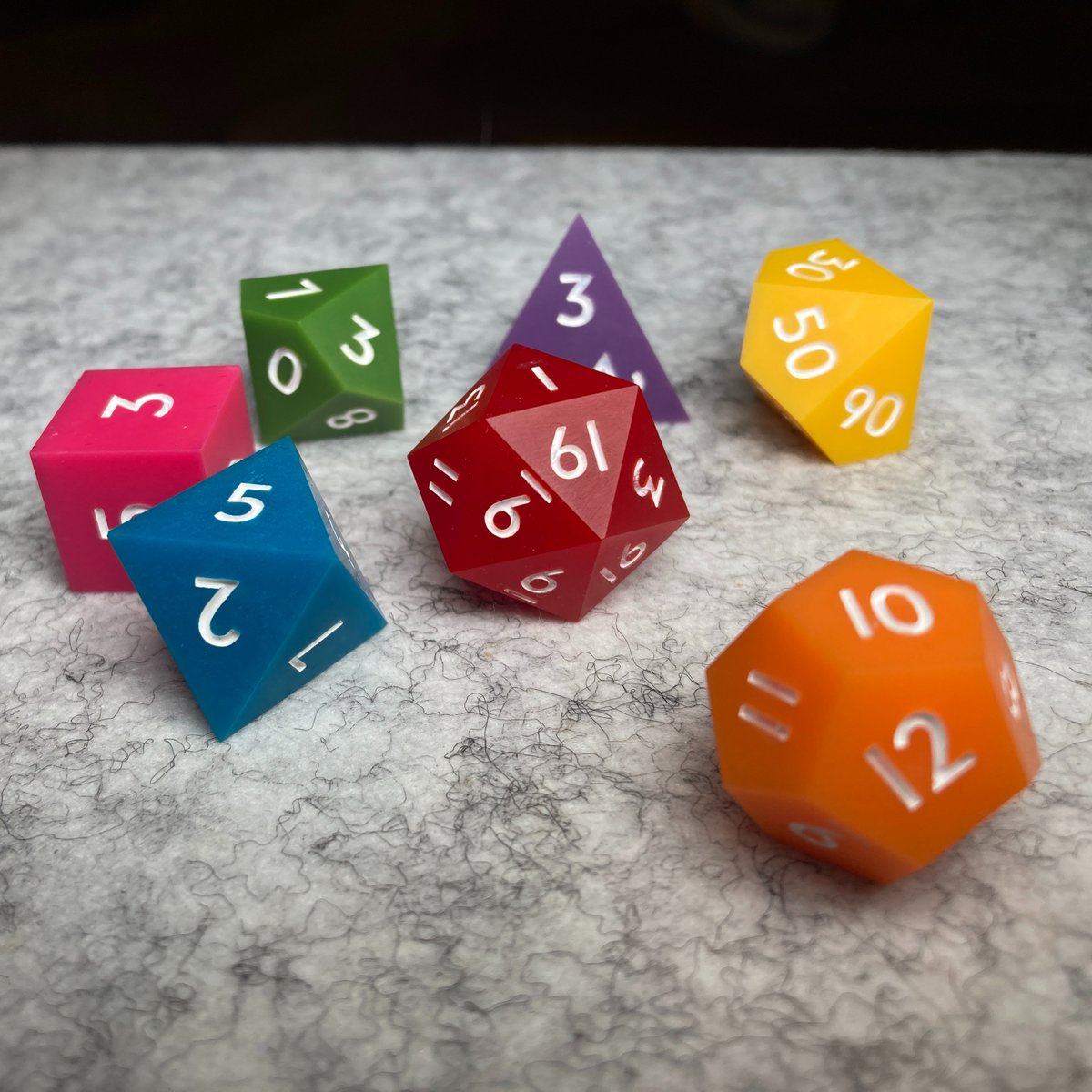partywebseries's tweet image. ✨🎲DICE GIVEAWAY🎲✨

The Party may be over but you still have the chance to take home a Party Favor - it’s our final character dice giveaway! And they’re extra special - a set of @EVERYTHINGDICE 

This week: DM’S DICE

TO ENTER:
1⃣Retweet this post
2⃣Follow @partywebseries