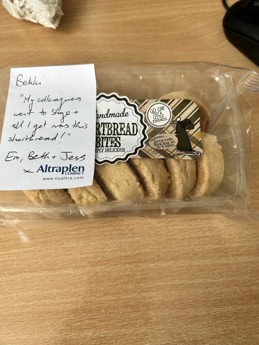 Overwhelming feeling of love today from @UHCW_RenalDiet Thankyou 🥰 & yes they are delicious!!