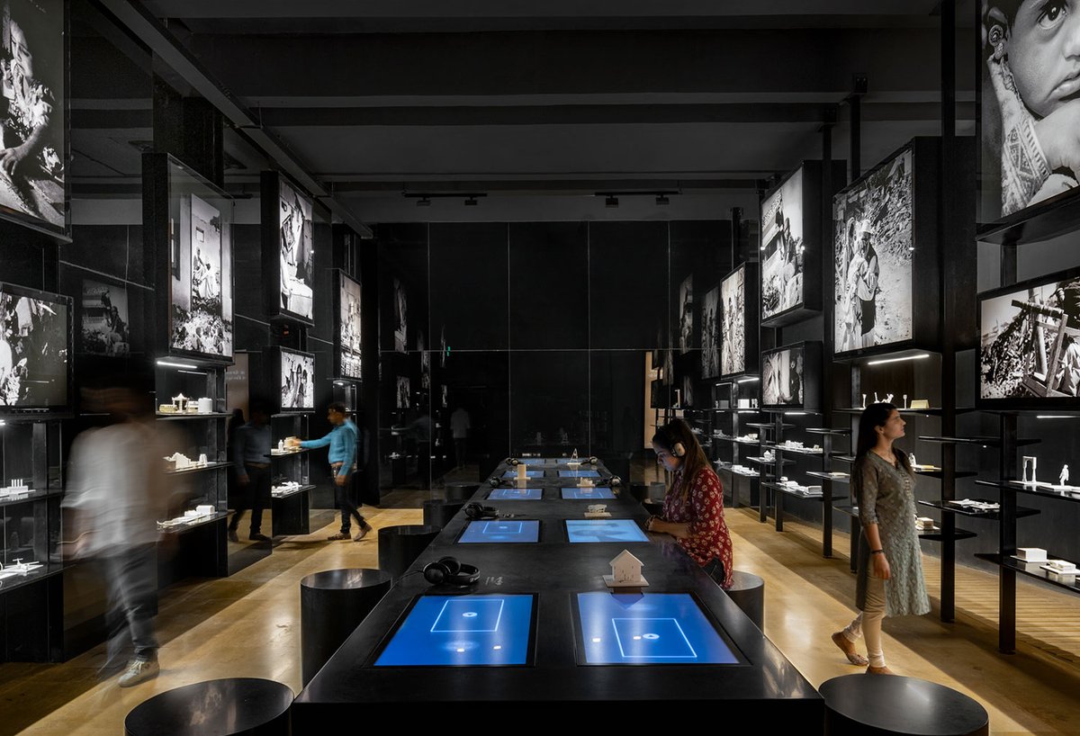 iGuzzini tweet media