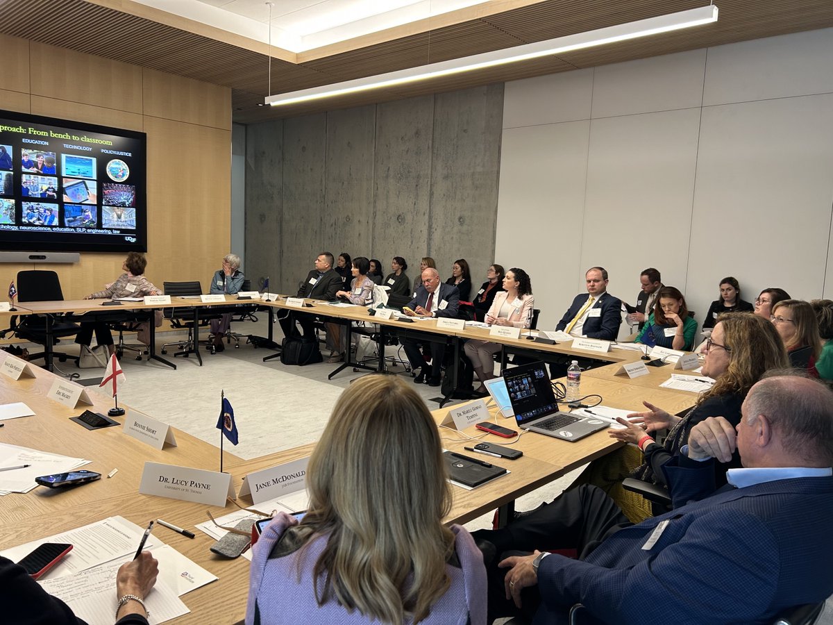 Hunt_Institute's tweet photo. Dr. Marilu Gorno Tempini, @UCSF distinguished professor and co-director of @DyslexiaDCDC gives the first presentation of the #CALiteracyTour: "How Neuroscience is Changing Perspectives About How Students Learn" https://t.co/Rf4ASEKfLQ