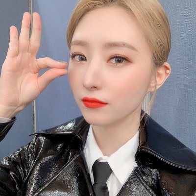 ㅤ ֺ  ׅ⠀⠀ ︎𝔫𝔦𝔤𝔥𝔱 ︎ ︎ ─ ︎ ︎ 𝖒𝖆𝖗𝖊 ⠀⠀⠀ ☪︎ ⠀⠀⠀ 〔  ɘ͠vent  〕 ...  𝐮pdαte   𖤍     #𝙰xé·𝕒s𓈒࣪𖥔࣪緑𝚆𝖎t𝕔h

Aihara quiso ser la explotada de hoy así que su primera aparición del día es para apoyar a esta chiquita.