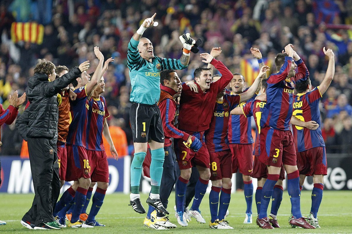 Il y a 13 ans jour pour jour, le Barça éliminait le Real Madrid en demi-finale de Ligue des Champions ✨

Les catalans iront ensuite en finale s'imposer 3-1 face à Manchester United.

Quelle équipe 🥵