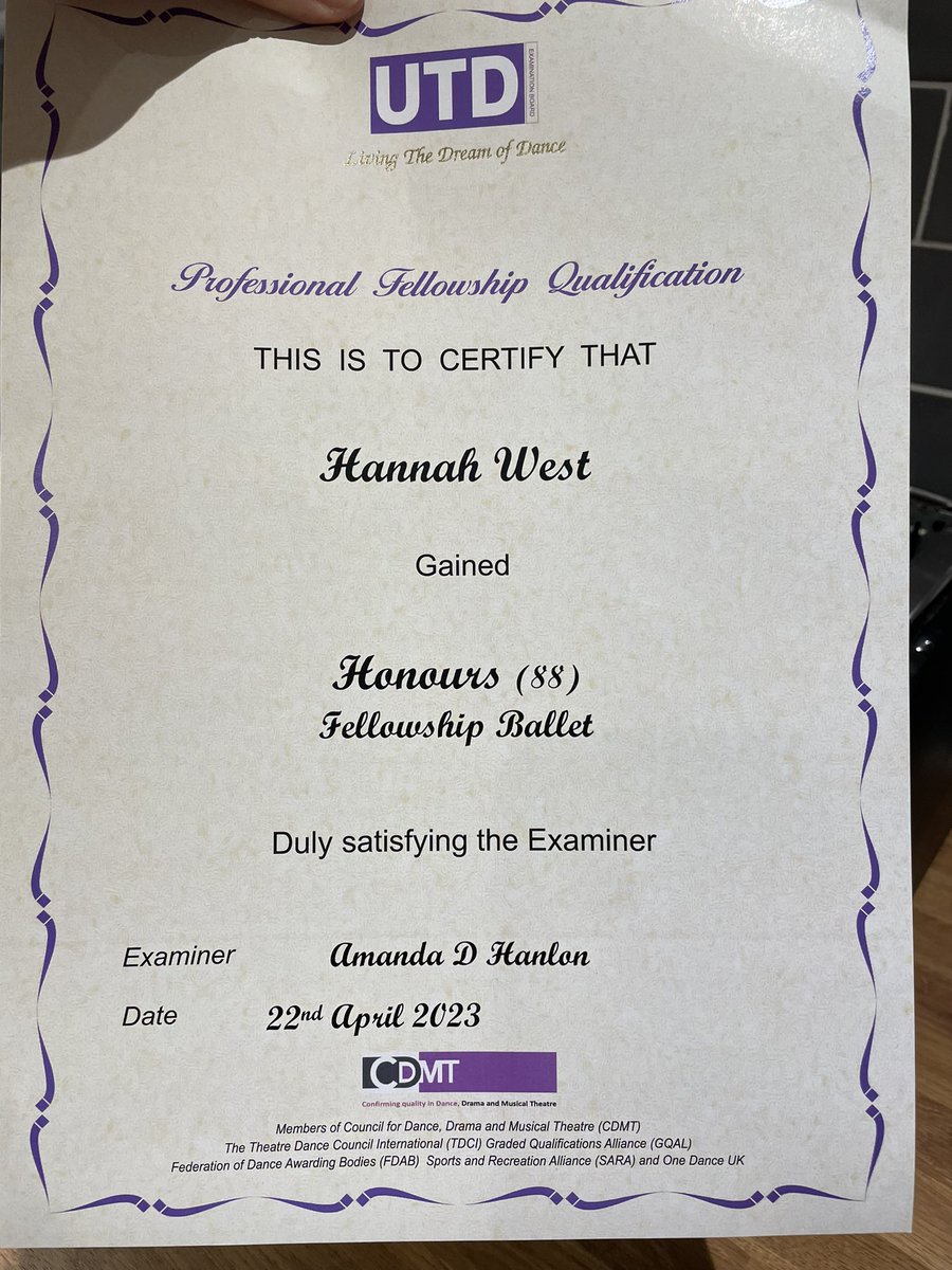 Hannah Collier tweet media