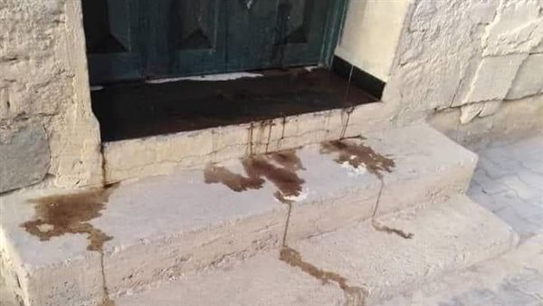 مختص في فك السحر المرشوش والاثر والمشروب والمأكول والارسال وسحر الطلاسم  للتواصل 00962790624804