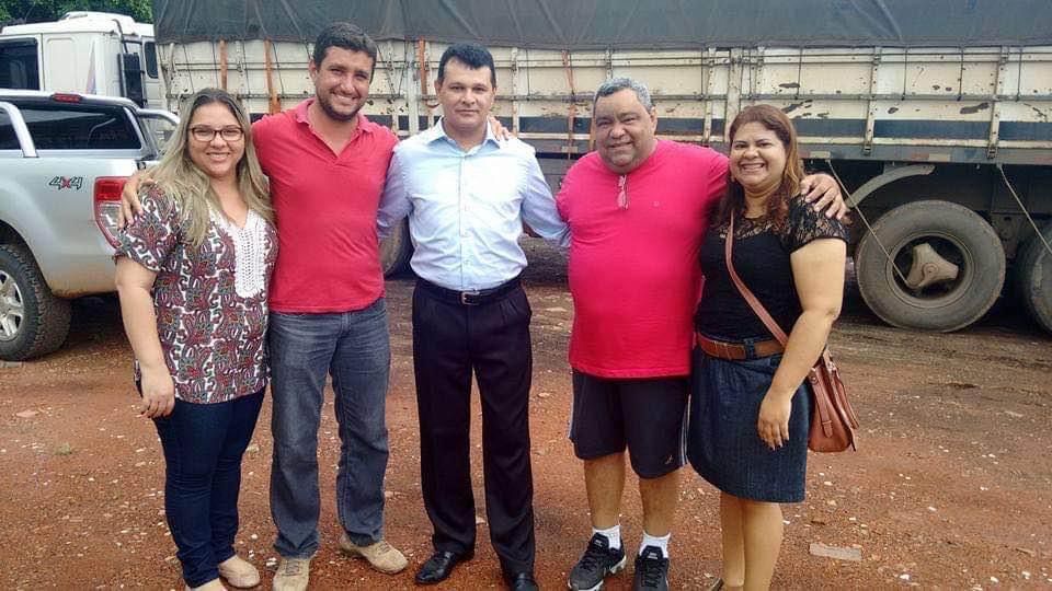 Muito triste com a notícia do falecimento do meu amigo, Edvaldo Fortes, q nos deixou nesta quarta-feira (3) em decorrência de uma Pneumonia.
Neste momento de dor e tristeza me solidarizo com amigos e familiares, e peço a Deus que conforte a todos nós.
Descanse em paz meu amigo!