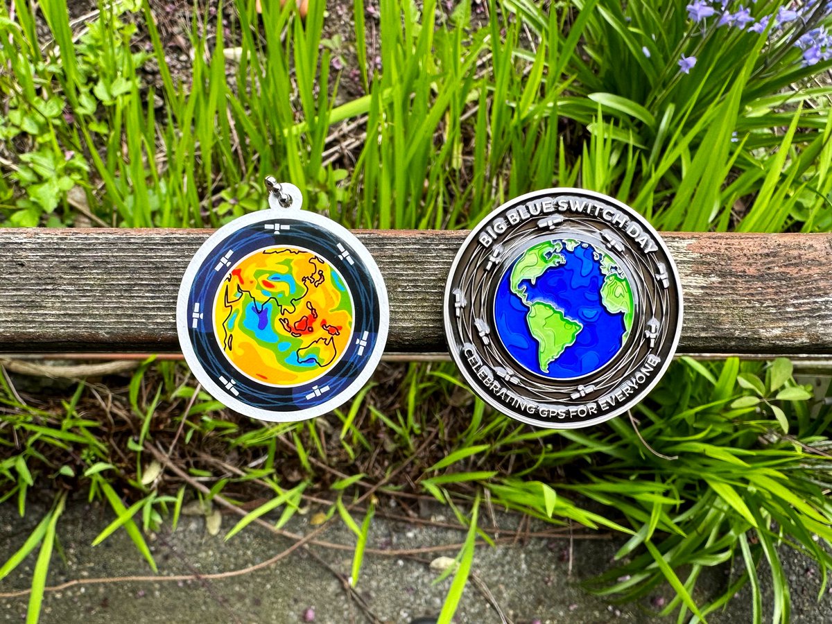 ShopGeocaching's tweet image. Earn the Blue Switch Day 2023 souvenir by finding a #geocache, Adventure Lab® Location, or attending an Event between May 1–3. Happy geocaching! Celebrate with the 2023 Big Blue Switch #geocoin and tag! bit.ly/3p4KEzE
