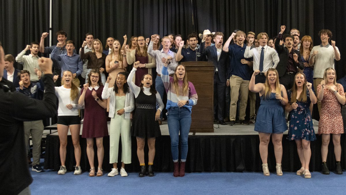 MinesAthletics's tweet photo. Looking through the 📸 at last night's #BlasterAwards. Full album on our Facebook page. https://t.co/cAwL92HwzH