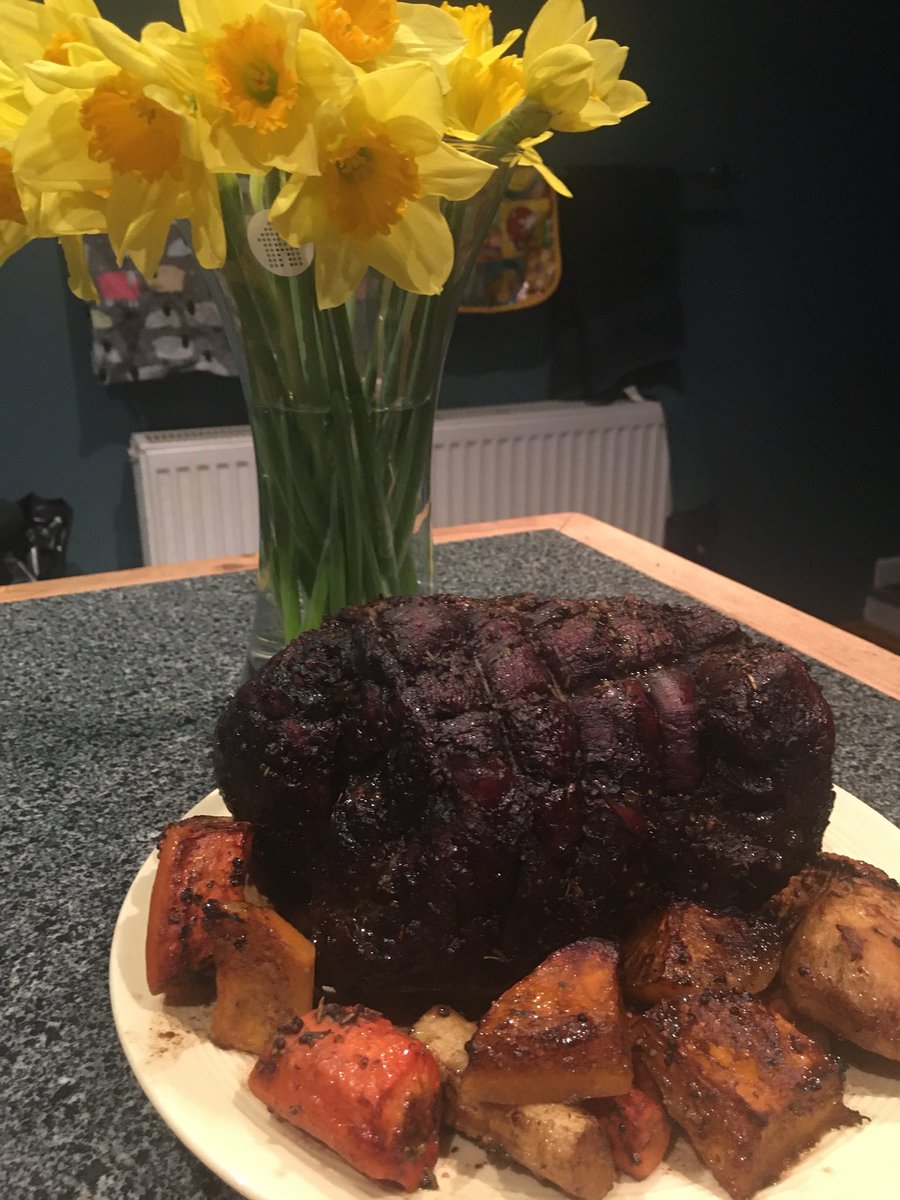 stellaowenphill's tweet photo. @FoodDrinkWales No. @PGIWelshBeef and @WelshLamb_PGI for us. #meatyMay https://t.co/EqyIygkiJ1