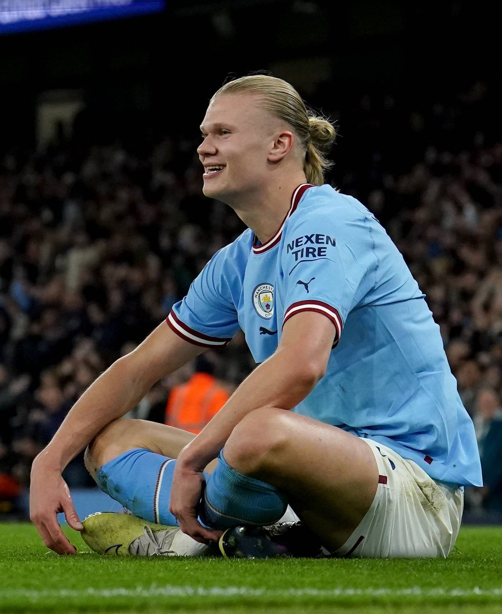 PulseSportsNG's tweet photo. ๐ Erling Haaland has directly been involved in 59 goals for Manchester City this season ๐ณ๐๐พโโ๏ธ
Pep Guardiola told us Sergio Aguero can not be replaced ๐
#PulseSportsStats #PulseSportsNigeria #MCIWHU #PremierLeague https://t.co/0ONEt0WFw9
