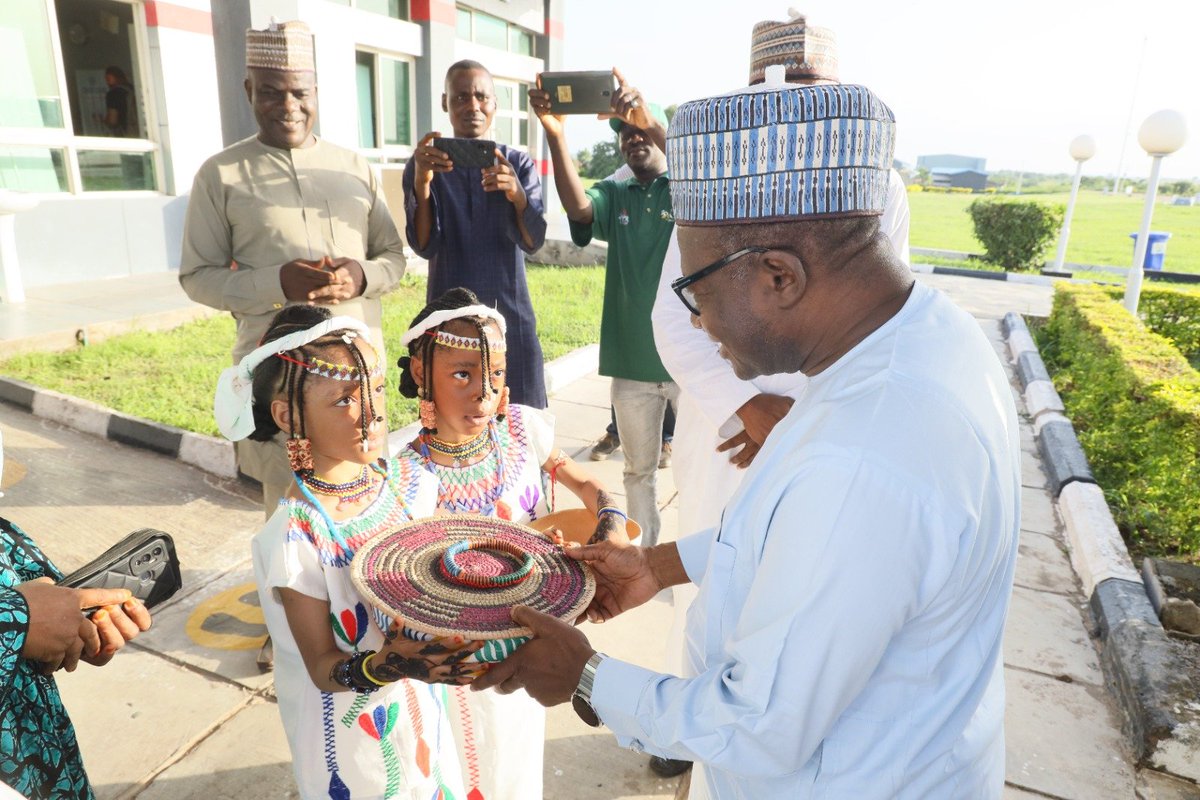 natpopcom's tweet photo. The NPC Chairman, Hon. Nasir Isa Kwarra, fnsa and his team have arrived in Ilorin, the Kwara State capital, in continuation of the advocacy visit to the critical stakeholders to create awareness for the forthcoming Population and Housing Census.

#YouCountBeCounted https://t.co/ap4QM9jcXp