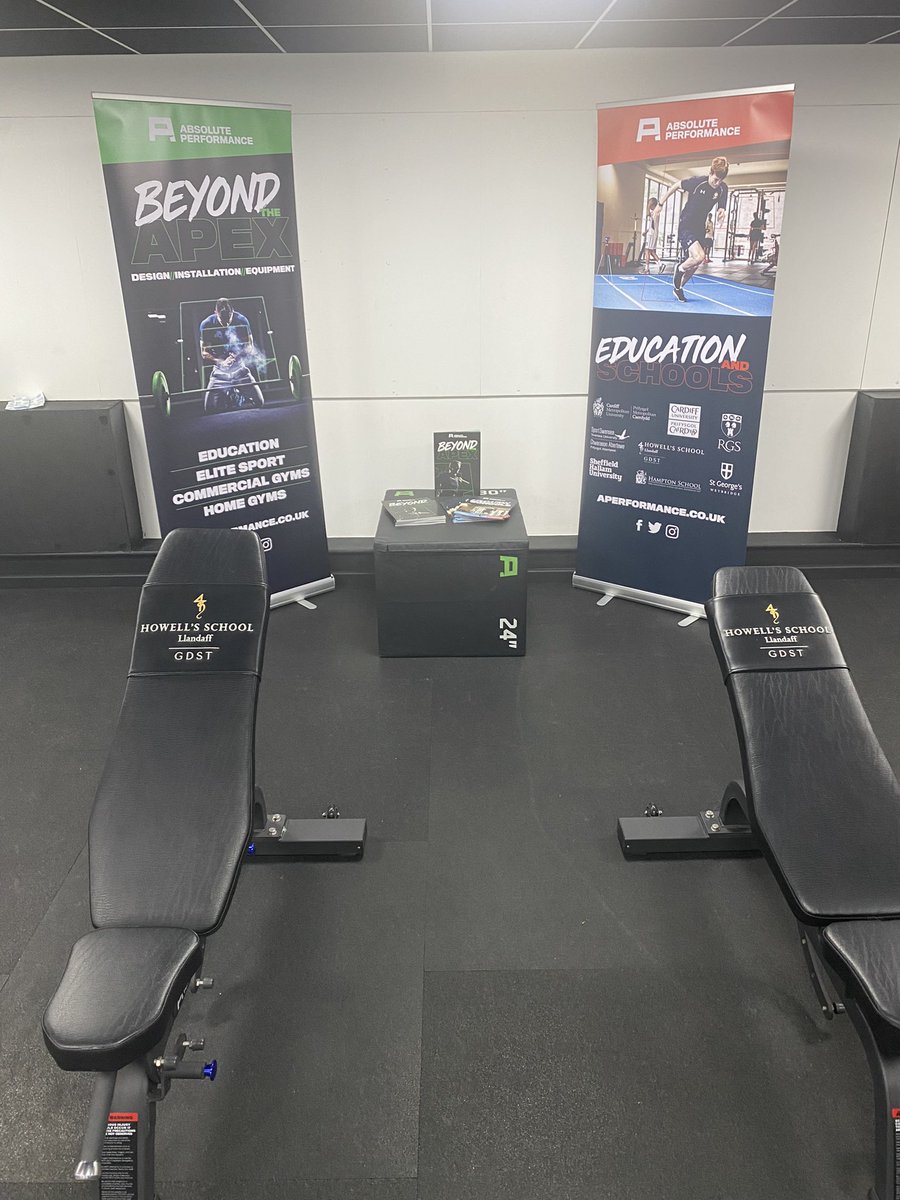 howells_DoS's tweet photo. We welcomed the Directors of Sport from the GDST to @HowellsSchool for a brilliant two days to discuss and share best practices across the Trust! Our friends from @PebeActive and @aperformanceltd supported through the day! Thank you! Even managed to add some Welsh sparkle ✨ https://t.co/xPNyWOg73O
