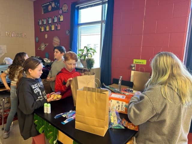rucoschools's tweet photo. Oakland Middle program aims to create problem-solvers, global perspective

As Middle Years Program nears final certification, unique pathway will lead directly into Oakland High’s International Baccalaureate program

https://t.co/peJfC2mE0V https://t.co/ylBgWfXQtC