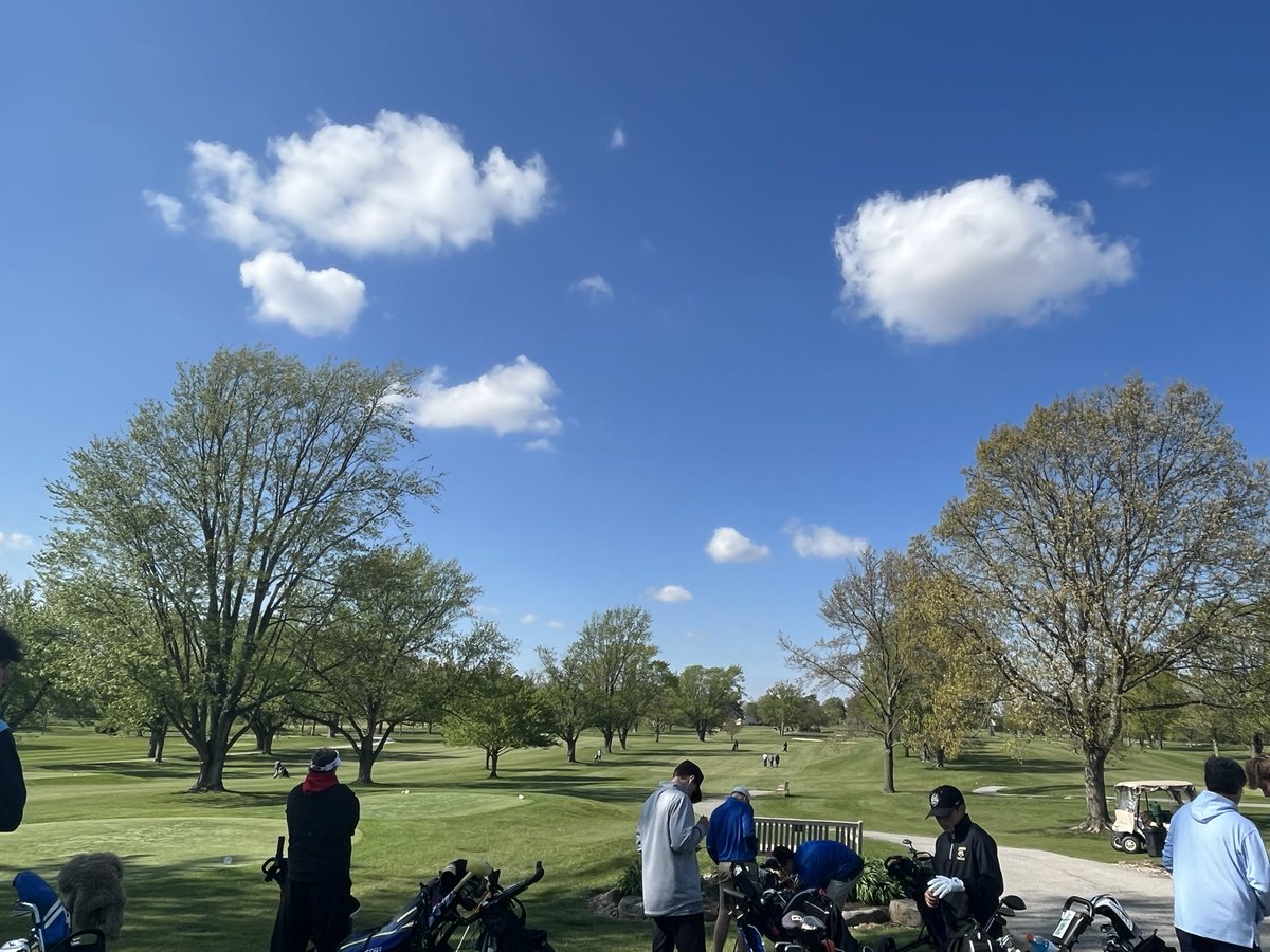 Beautiful day for senior day! Thank you <a href="/TigersMensGolf/">Lebanon Tigers Boys Golf</a> senior golfers! <a href="/lebanontigers/">Lebanon Tigers</a> <a href="/Lebanon_Schools/">Lebanon Schools</a>
