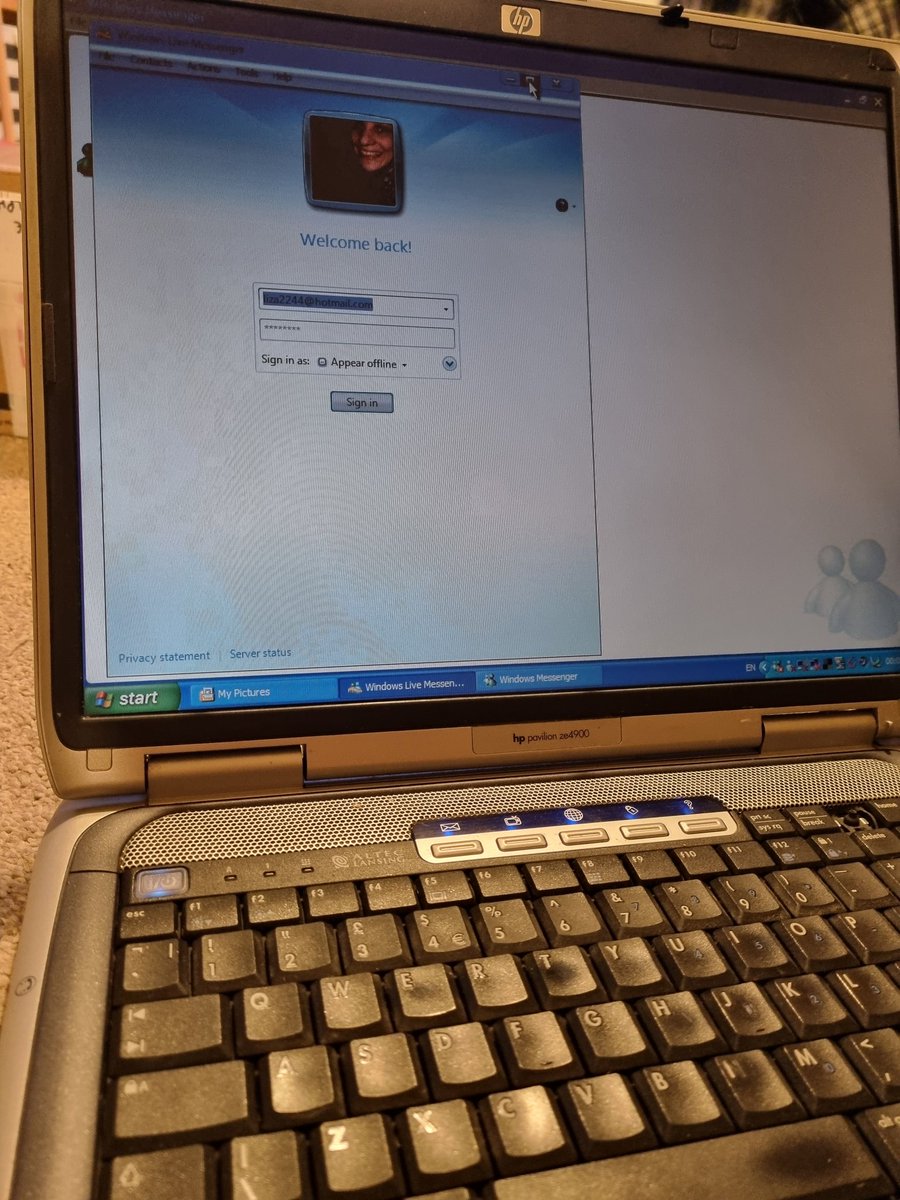 LisaAndJethro's tweet photo. My mum gave me my old laptop (which I got in 2003 I think for uni) and I started it up and it welcomed me back to MSN messenger 😭 https://t.co/Xs10tfTB4k