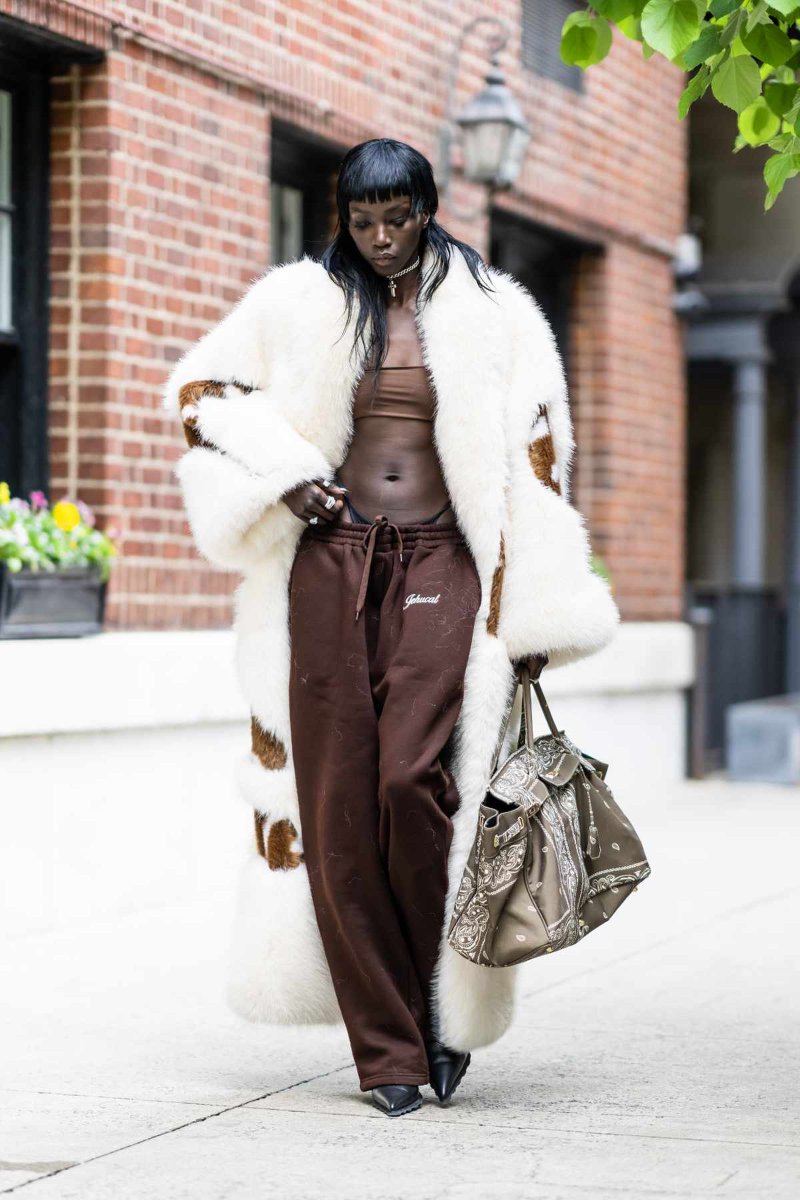 Anok Yai today in NYC hsnob.co/39jiu