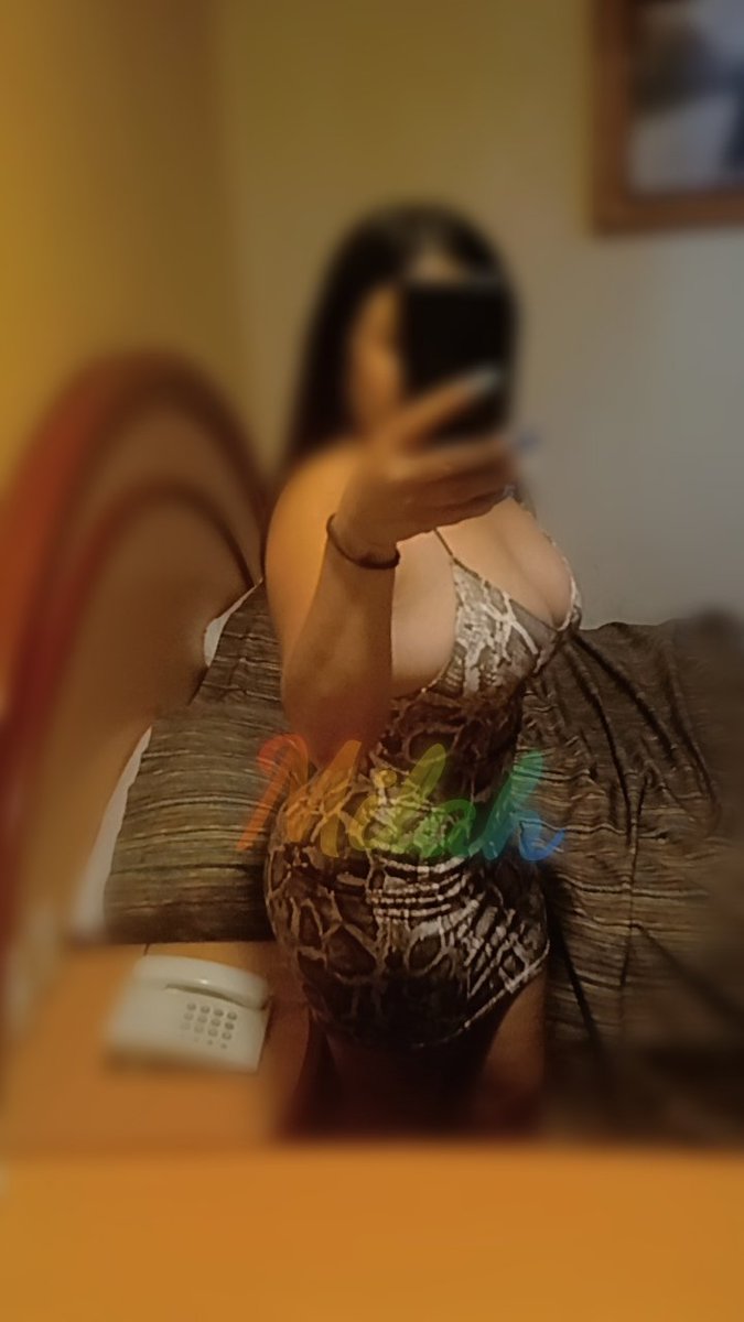 RiveraMilah's tweet photo. Bonito día corazones 🥰 📱5514137120💦🔥 #SiguemeYTeSigoDeVuelta #rt #CDMX https://t.co/WxlTeJPEeX