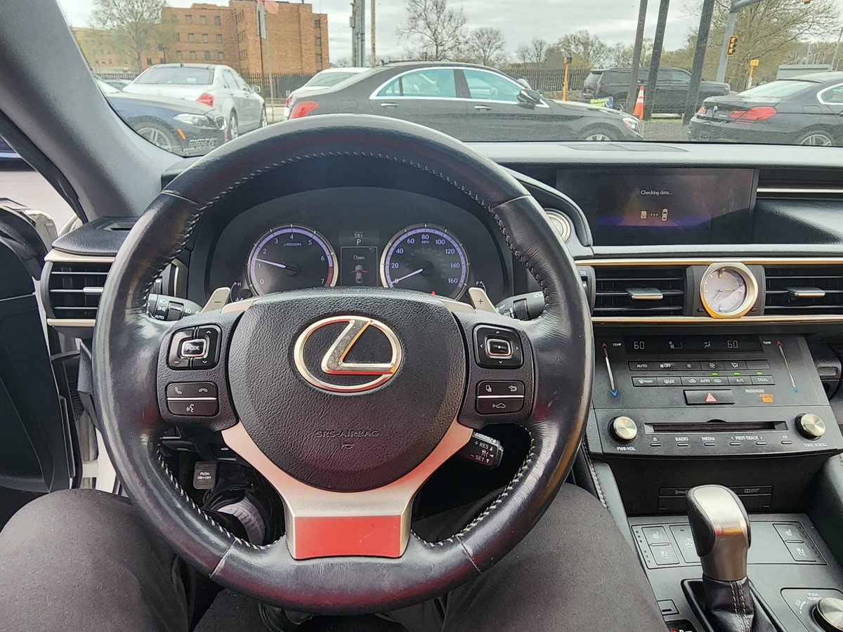 MustafaDaGod's tweet photo. Thanking the Lord what he did for me 🙏🏾 I thank him cuz really I did something #LexDiamonds #iHateToLose https://t.co/rfYkind3ei