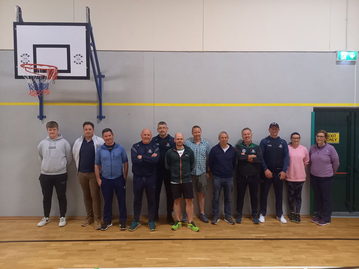 A great bunch of coaches began their Introduction to Coaching Gaelic Games course this evening in @shamrocksgaa with Offaly Games Manager @MCleary221.

Plenty of engagement and interaction from everyone. 

#BetterCoachesBetterPlayers