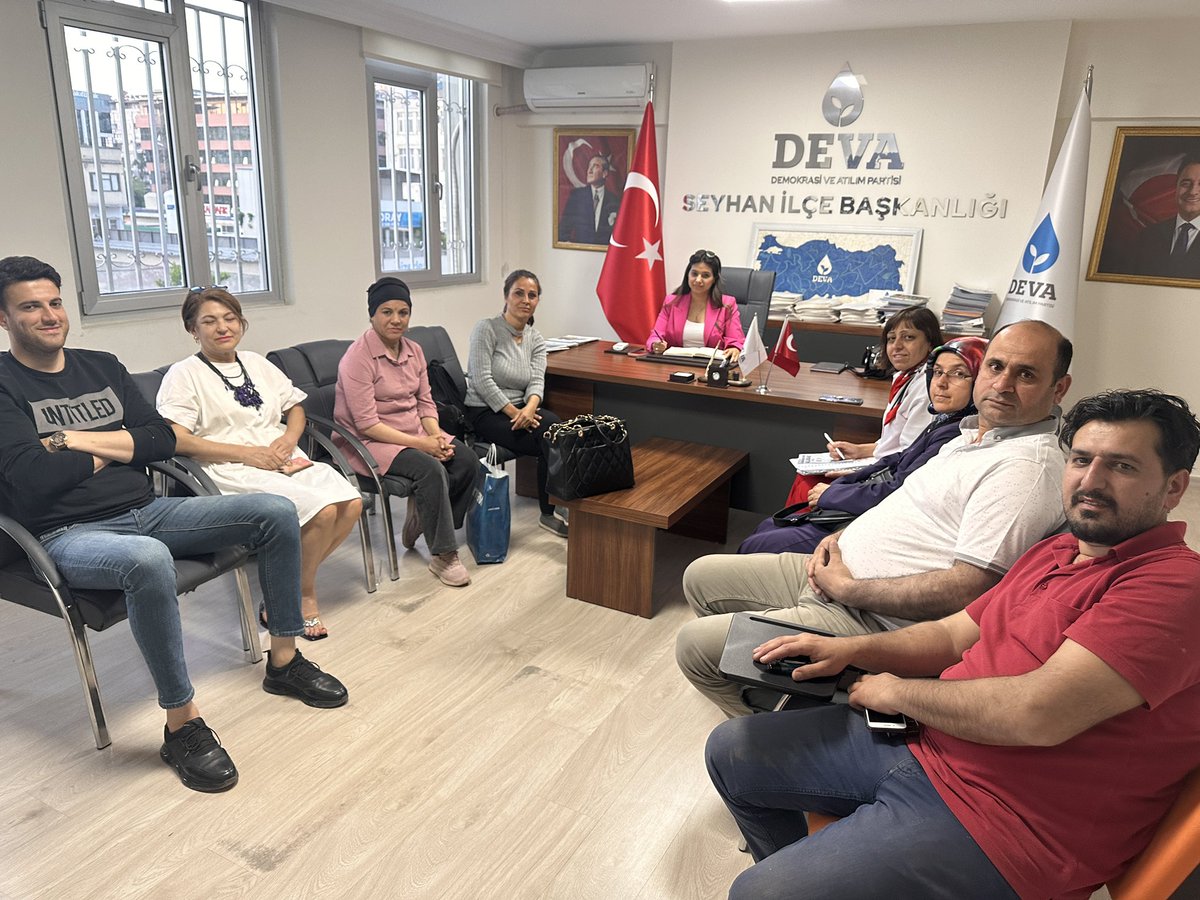 Gokhanyildrm01's tweet photo. Deva partisi Seyhan ilçe teşkilatı olarak haftalık  toplantımızı gerçekleştirdik .

13.cumhur başkanımız @kilicdarogluk 
8 Mayıs Adana mitingi için  yapılacak organizasyonlar hakkında görüş alışverişinde bulunduk.

Liyakatli  adil müreffeh ve zengin yarınlar için çalışacagız. https://t.co/SKsE4EldOG