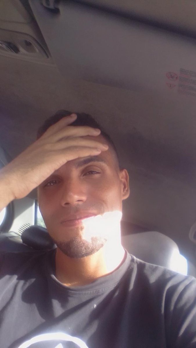 El Lirio de Plata✨ tweet media