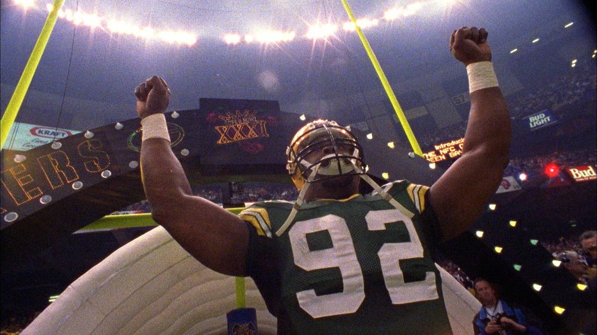 ESPNPR's tweet photo. ESPN Films is planning a @30for30 on #NFL Hall of Famer Reggie White

Told in part through never-before-seen footage from a '04 interview filmed 2 months before his death

'The Minister of Defense' will be directed by @kenrodgersNFL &amp; @CourtBragg

Details: https://t.co/yf8bEkb8AV https://t.co/If7Xhowx55