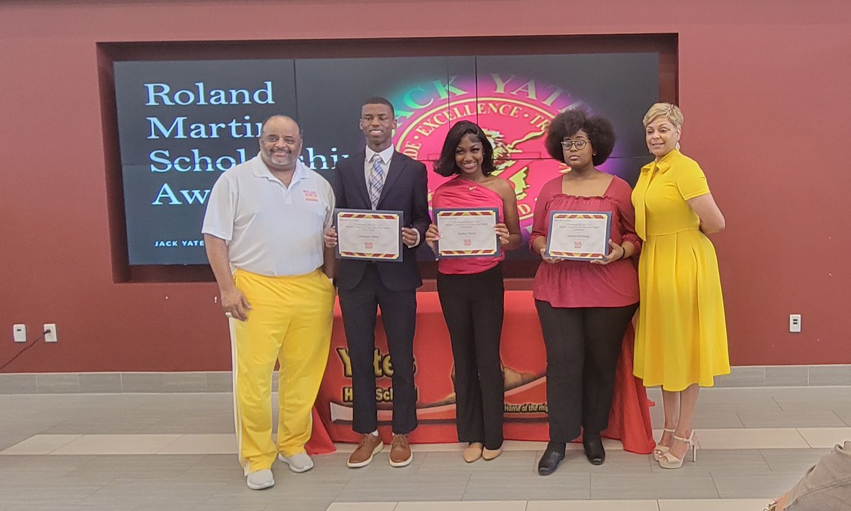 Congratulations to our Scholarship winners. We wish them success in their future endeavors! Thank you to our Community Partners: Waldman Legal, She’s Happy Foundation, Exotic Pop, Roland S. Martin.