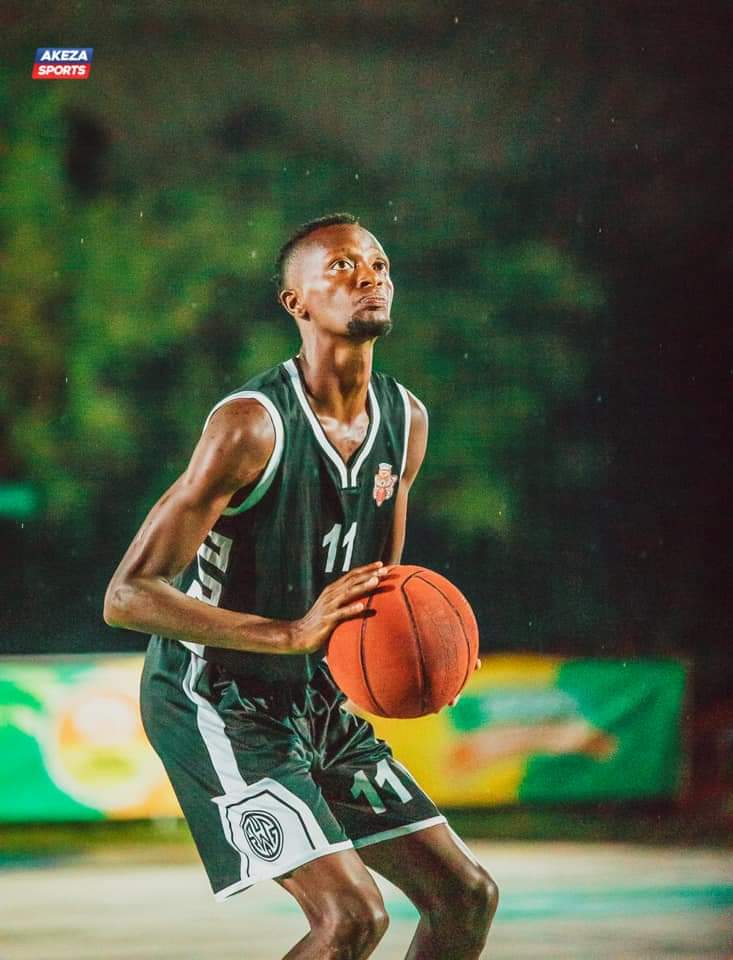 AkezaSports's tweet photo. Sans pitié,#TigersBBC de #Makamba martyrise @LesHipposBBC BBC et passe à la 2ème place du classement
Tigers vient de signer une victoire (80-53) conséquente face à @LesHipposBBC, et cette fois-ci porté par #MwanawabeneFortunat aka Pirlo qui s’est amusé avec 24pts 6reb 4int. https://t.co/g6s83shUhT