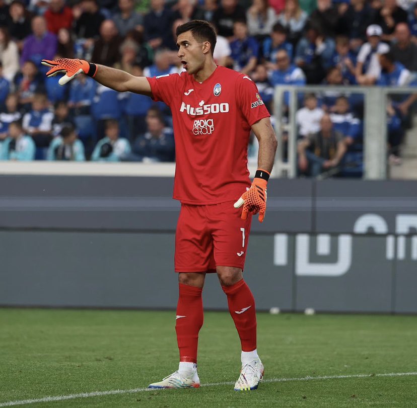 musso_juan's tweet photo. Tre punti pesanti oggi in casa. In questa fase finale del campionato ogni vittoria è importantissima. #ForzaAtalanta

Tres puntos muy valiosos hoy en casa. En este tramo final de temporada cada victoria es importantísima. #ForzaAtalanta https://t.co/SST2gQ5yBV