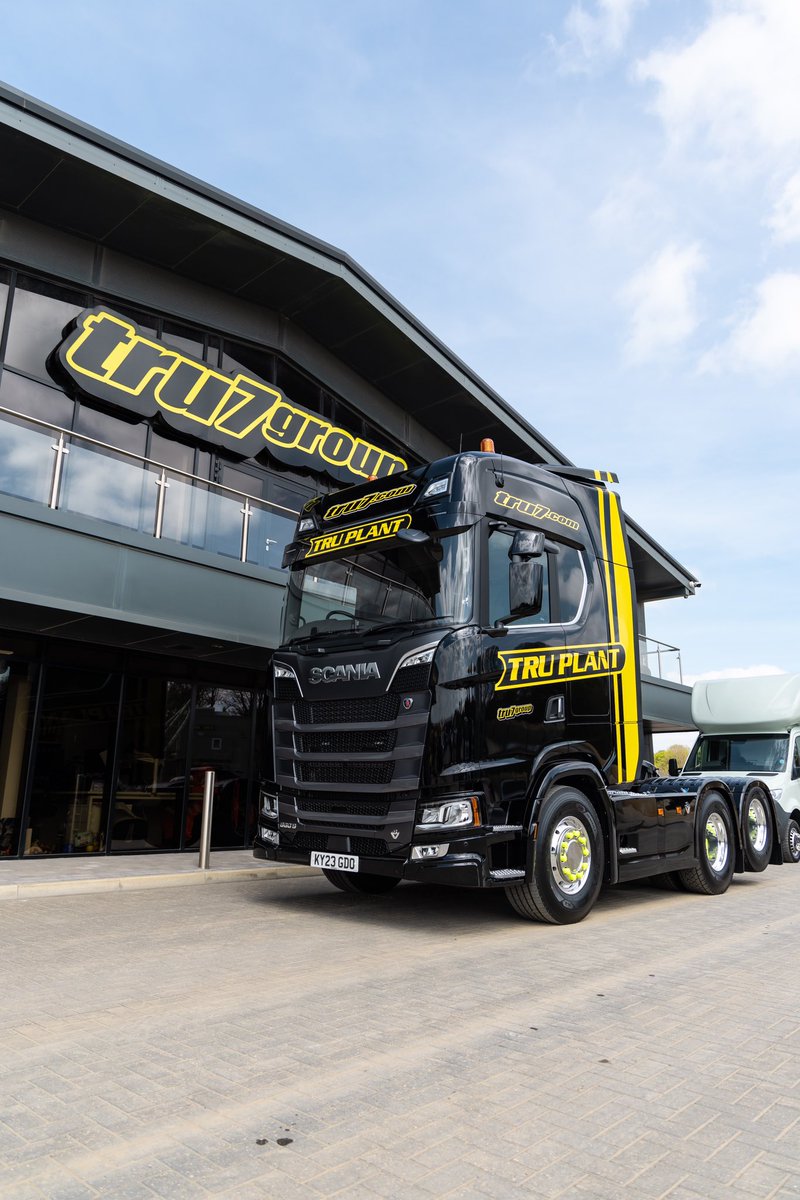 Guynicholls7's tweet photo. Another new Scania UK S660 6x2 tractor unit for Tru Plant thanks to TruckEast Ltd. #tru7group #planthire #demolition #enablingworks #recycling #aggregates #truckhire #4x4hire #readymixconcrete #earthmoving #stabilisation #familybusiness https://t.co/xt6yF6PfuG