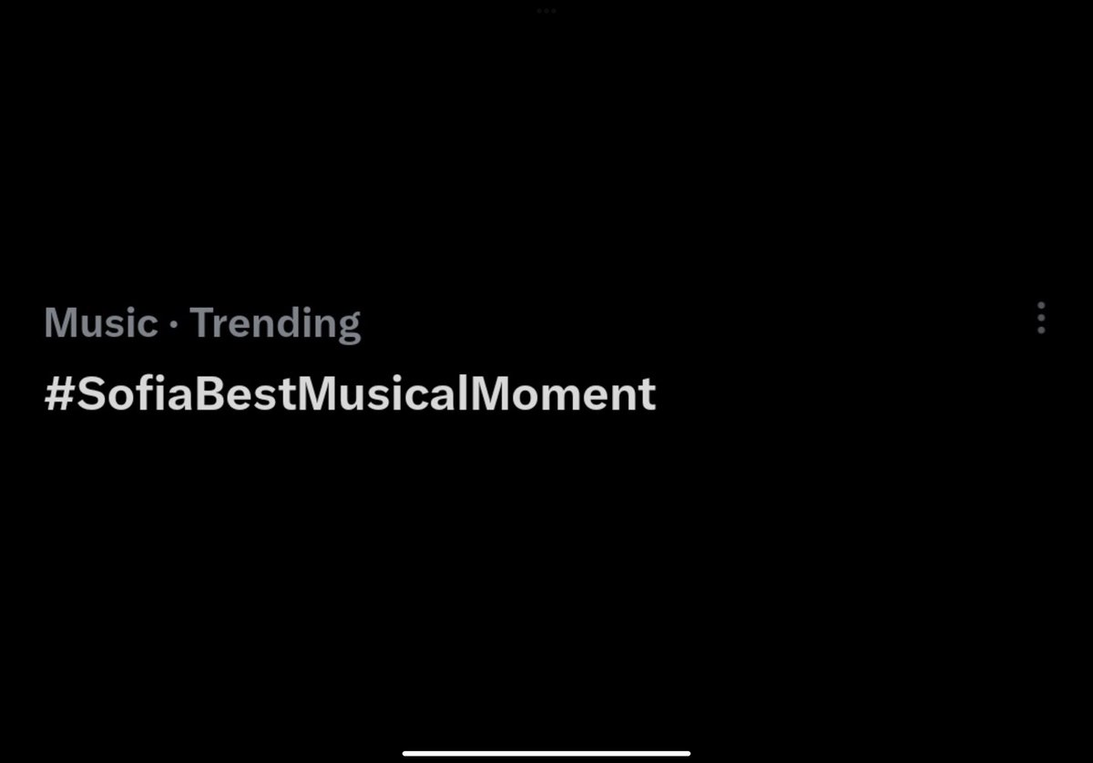 sofcarsonworld's tweet image. Why vote @SofiaCarson ? Well simple. @SofiaCarson is the most talented and brilliant person that can exist. Sofia wins over everyone. I love her so much that honestly I immediately went to vote Purple hearts leaving any other film alone ♥️
I love you .#SofiaBestMusicalMoment 💜👑