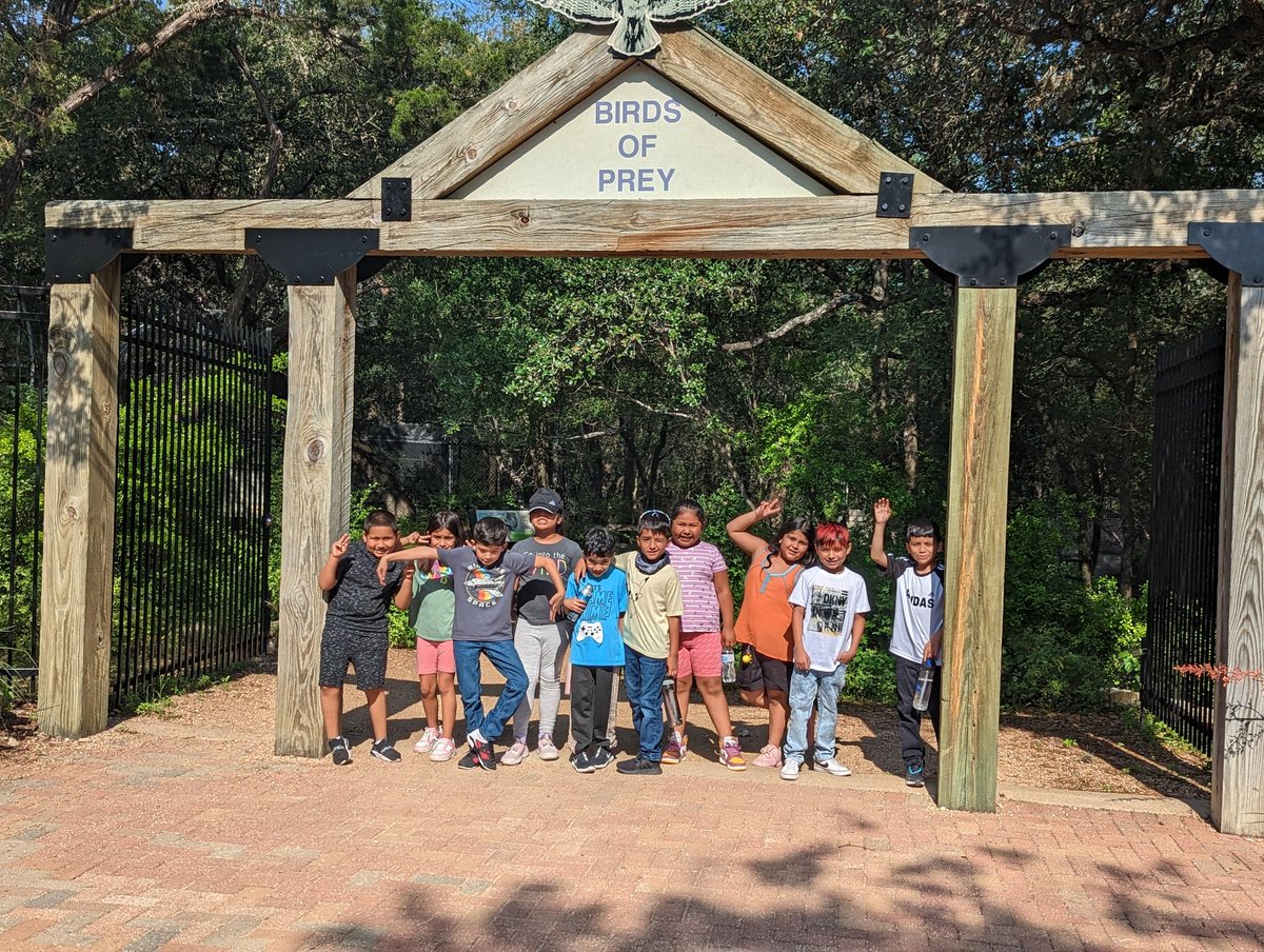 SuperLearners1s's tweet photo. Last field trip for second grade at the Austin Nature and science Center. https://t.co/wMVF37ISo5