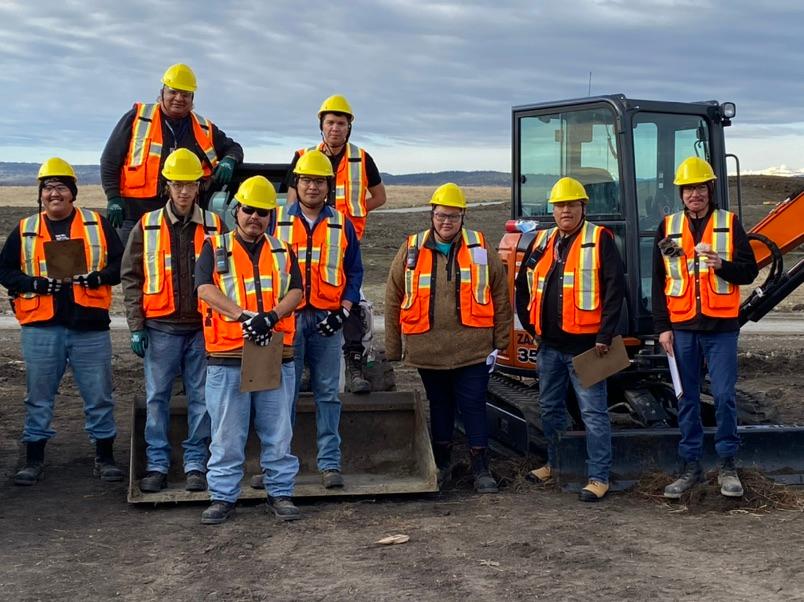 Chase_OT's tweet photo. Well we are into week 2 of another amazing partnership with Fast Labour Solutions. This is 6 weeks &amp; 6 machines, with the focus on employment and entry level equipment. Rock Truck, Packers, Skid Steer, Aerial Platforms, Excavators and Class 7 Forklifts!!! https://t.co/hUGLQFefcO