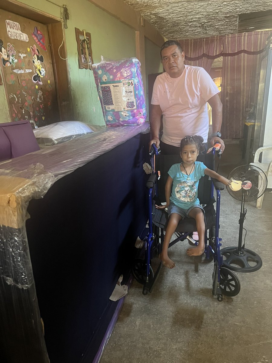 Ya Valeska tiene su Silla de Ruedas un juego de cuarto un ventilador y se le hizo un Mercado. Quiero aclarar que esto se hace de Corazón no me importan las criticas, agradecido con las personas que colaboraron en @dr_ernestoramirez cumplimos en Alta