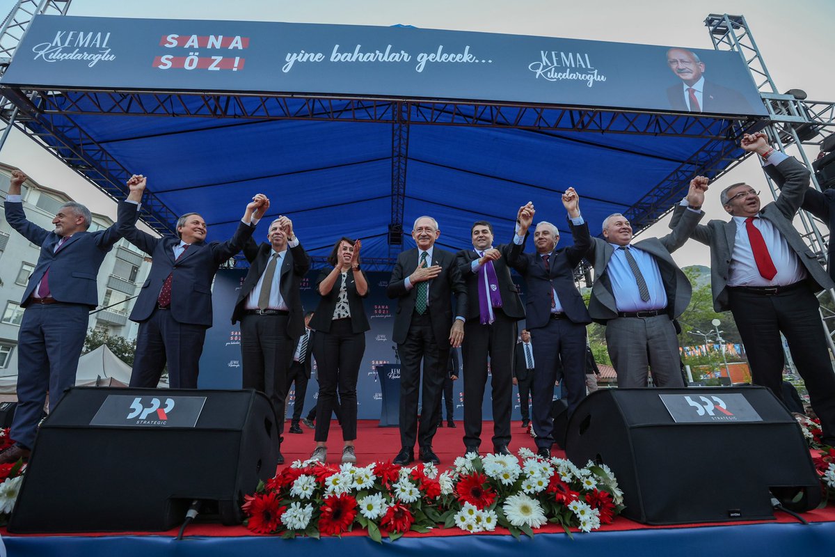 ekrem_imamoglu's tweet photo. Teşekkürler Ordu 👏🏻👏🏻👏🏻

@kilicdarogluk @mansuryavas23 https://t.co/aGj37vWUxL