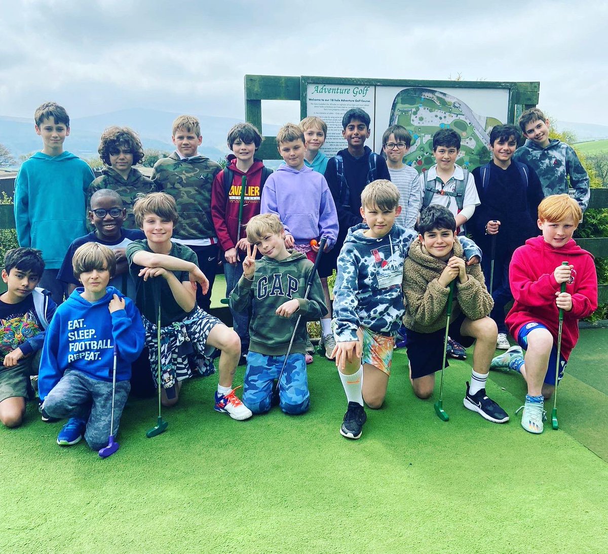 ArnoldHouseSch's tweet photo. Itโs been an action packed day for Year 6 in Devon as they have been taking part in a number of activities including surfing, golf and archery #year6 #leadershipweek #residentialtrip #devon2023 #arnoldhouseschool https://t.co/ClycAEZ4LO