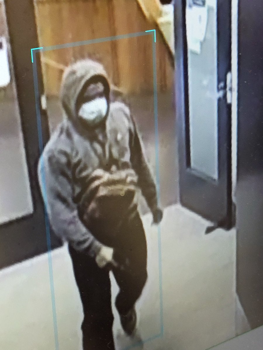 PLEASE SHARE: Atlanta Police say this is the man responsible for an active shooter at Northside Medical center in Midtown Atlanta. Several people are injured. If you see him please call police ⁦@FOX5Atlanta⁩