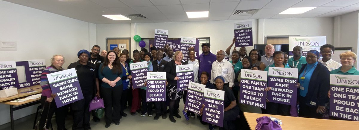 Rosieorganiser's tweet photo. Smiles all round as today we celebrated SERCO staff coming in-house at Newham Hospital! A UNISON victory of levelling up staff, as the NHS is all ONE team and should be treated as such. Great to hear from General Secretary @cmcanea and Regional Secretary @organiserjo https://t.co/faBYkANhNH