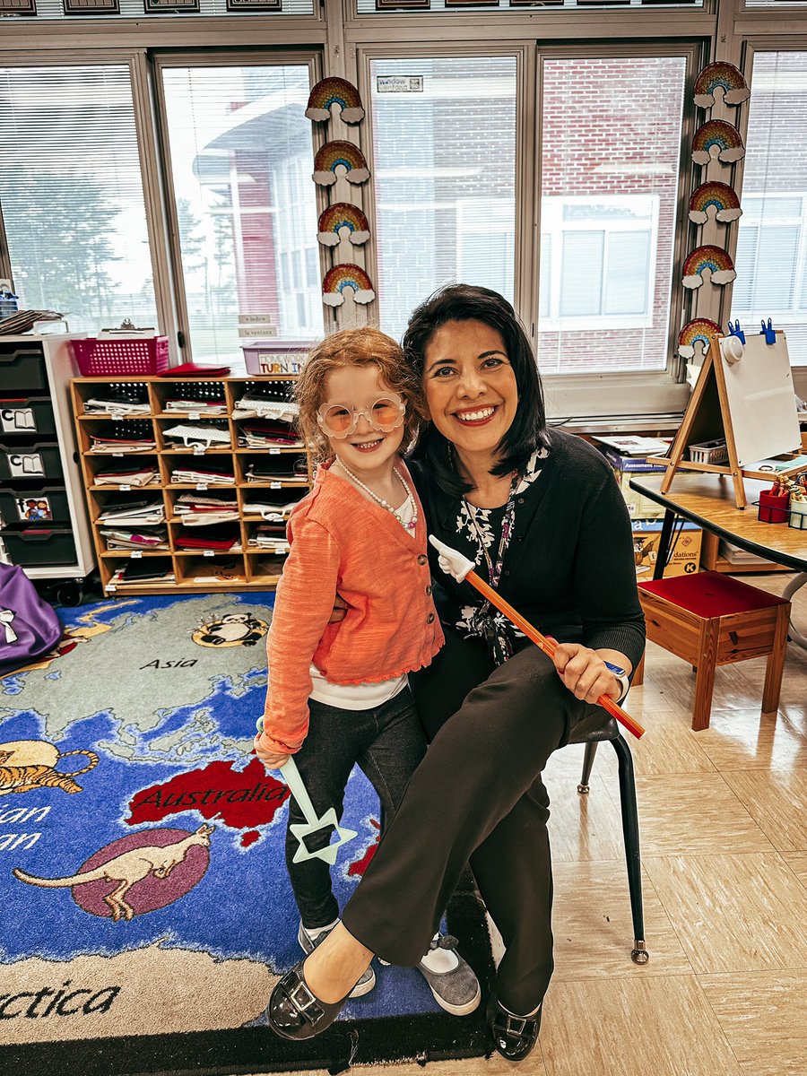 Mineola UFSD tweet media