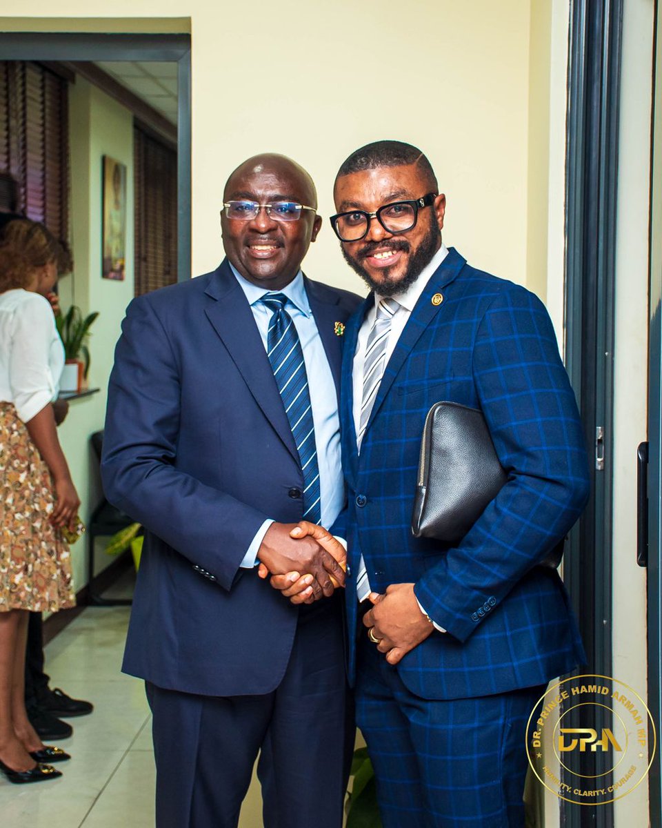 kwameforson14's tweet photo. Indeed #ItIsPossible with Dr. Bawumia. #DPHA & #DMB
Ghana's next President with the MP for Kwesimintsim.
#DMB2024
#ItIsPossible https://t.co/IS4TM0XdDt