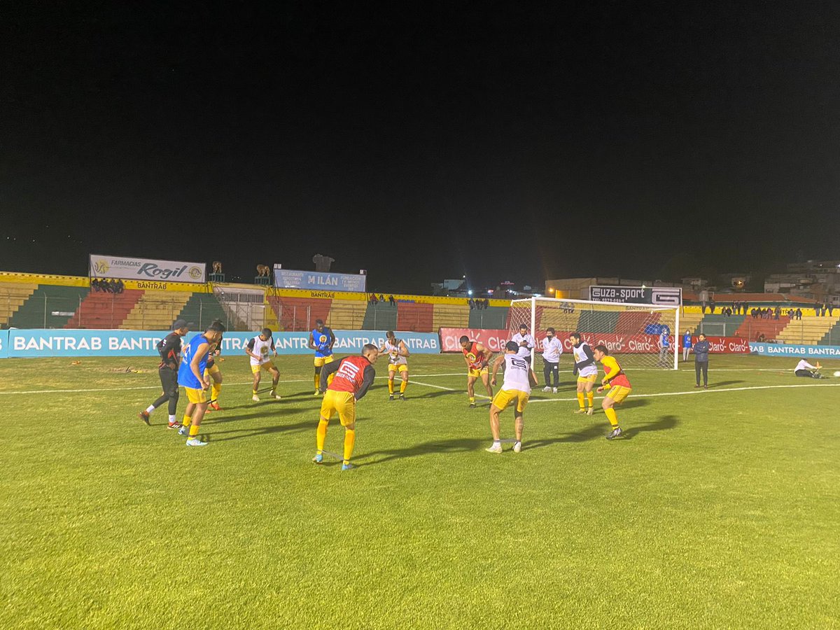 dixonvasquez_LR's tweet photo. #1aDivisionXLaRED 

Esta noche juega el partido de Ida 

#Marquense vrs. #Aurora a las 20:00 Hrs en el Marquesa de la Ensenada y 

Usted podrá escuchar la transmisión a través de la @Lared1061 desde las 19:00 Hrs 

@Lared1061 https://t.co/samV2av6bE