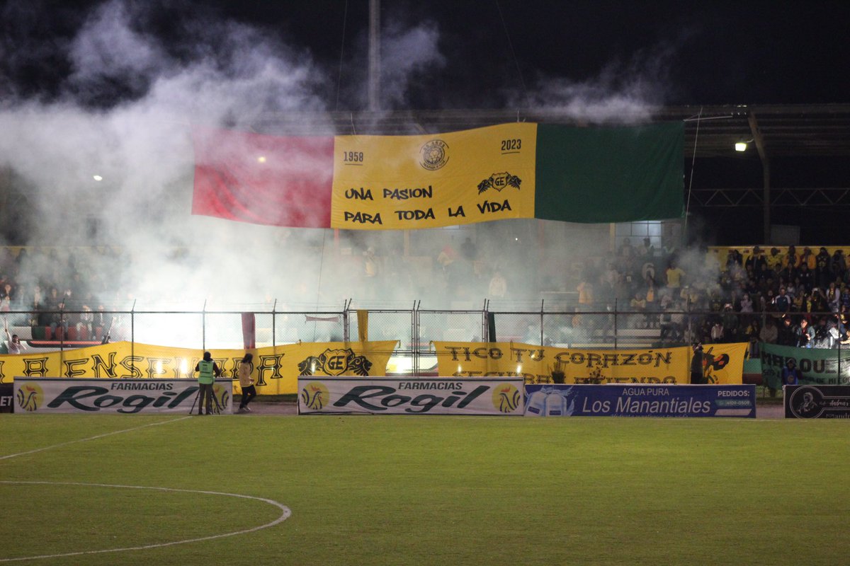 dixonvasquez_LR's tweet photo. #1aDivisionXLaRED 

Esta noche juega el partido de Ida 

#Marquense vrs. #Aurora a las 20:00 Hrs en el Marquesa de la Ensenada y 

Usted podrá escuchar la transmisión a través de la @Lared1061 desde las 19:00 Hrs 

@Lared1061 https://t.co/samV2av6bE