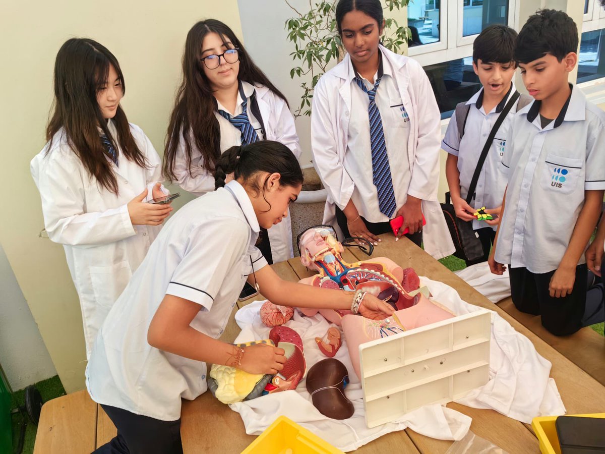 Uptown International School Science tweet media