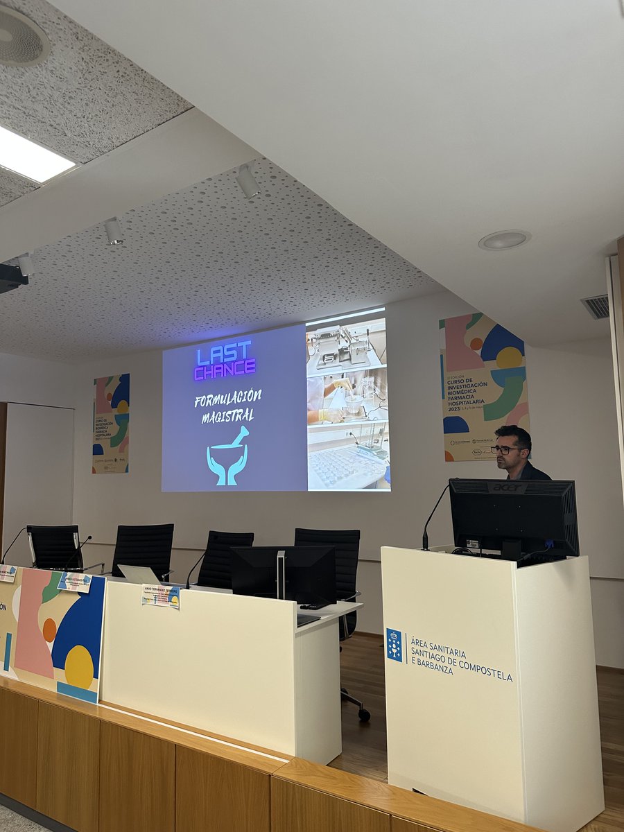 FarmaCHUSLab tweet media