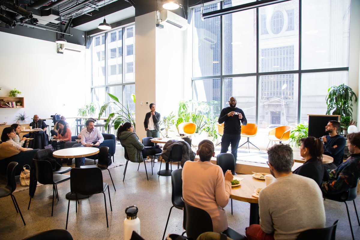 lightshipfound's tweet photo. The Lightship team had an amazing day in New York City on the second stop of our #StartupTrain journey ππΎ π #ProgressinMotion
Thank you to everyone who joined us for office hours & our community meetup at @CommunitasUSA! ποΈ
πΈ @Sosovisions
#startup #Entrepreneur #nyc https://t.co/XeLPtIGtWl
